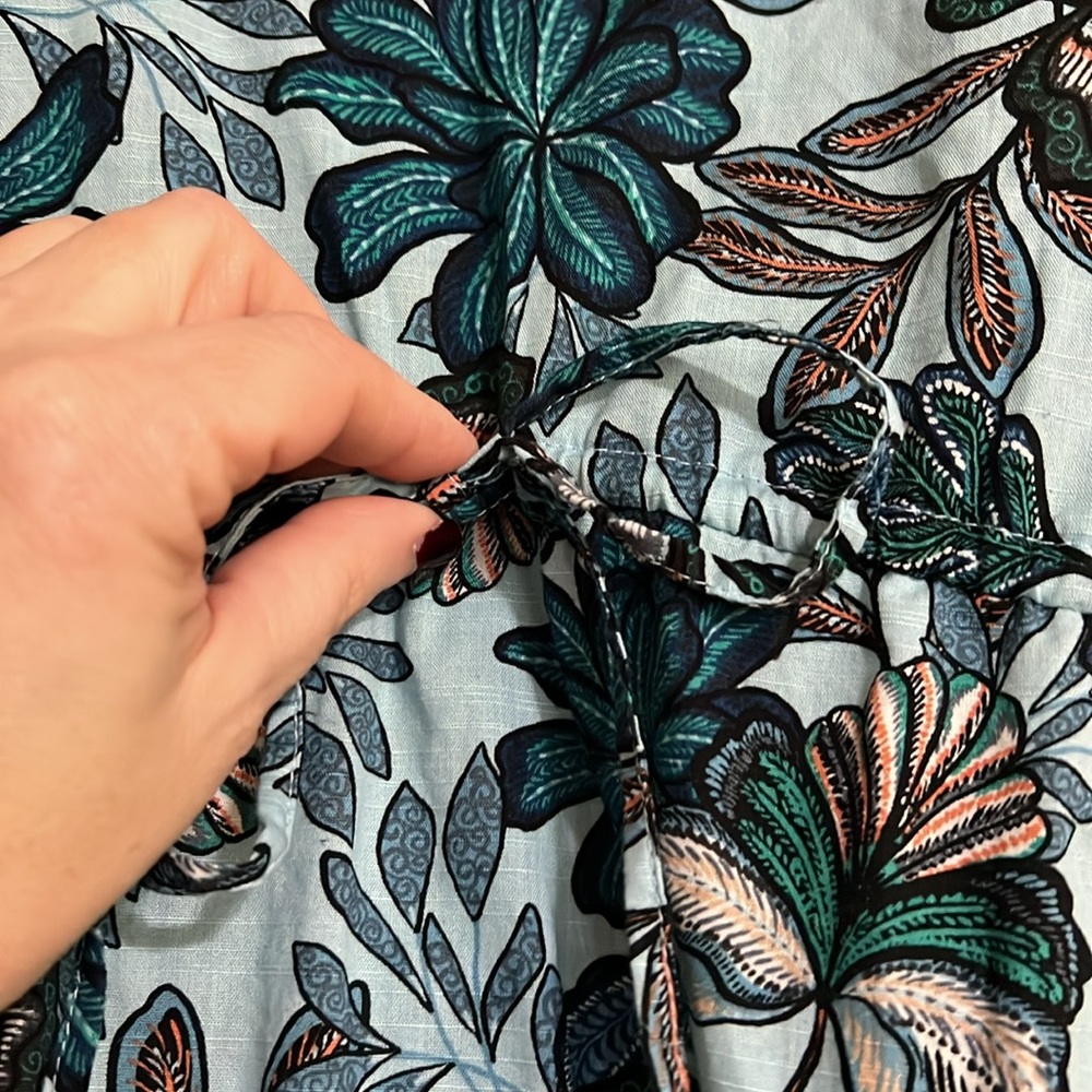 A.N.A Turquoise/Blue/Coral Floral Blend Sleeveless Babydoll Top, Large, EUC. - Picture 5 of 8